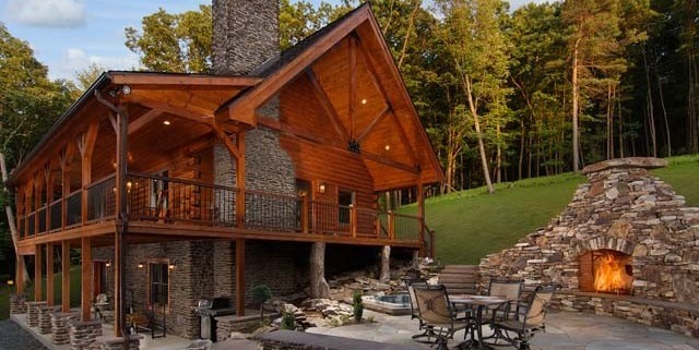 Log Cabin Getaway Makes a Big Statement