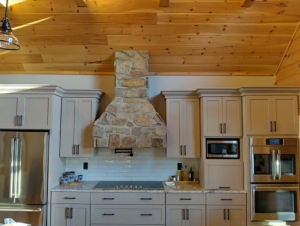 log home kitchen, single-level log home, Timberhaven, log homes, single-level home design